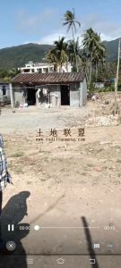 陵水香水湾1200平米宅基地可以报建两户离海边很近