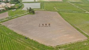 文昌100亩黑沙土农田地适合种植西瓜的地