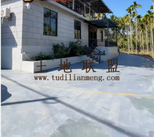 保亭约13亩地带260平米房转让环境舒适生活便利